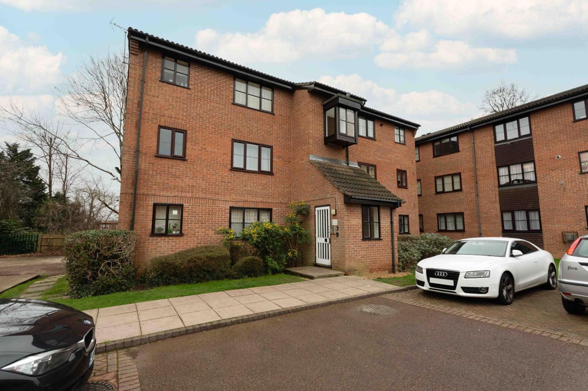 Modern Flat - Sleeps 3 - London Энфилд